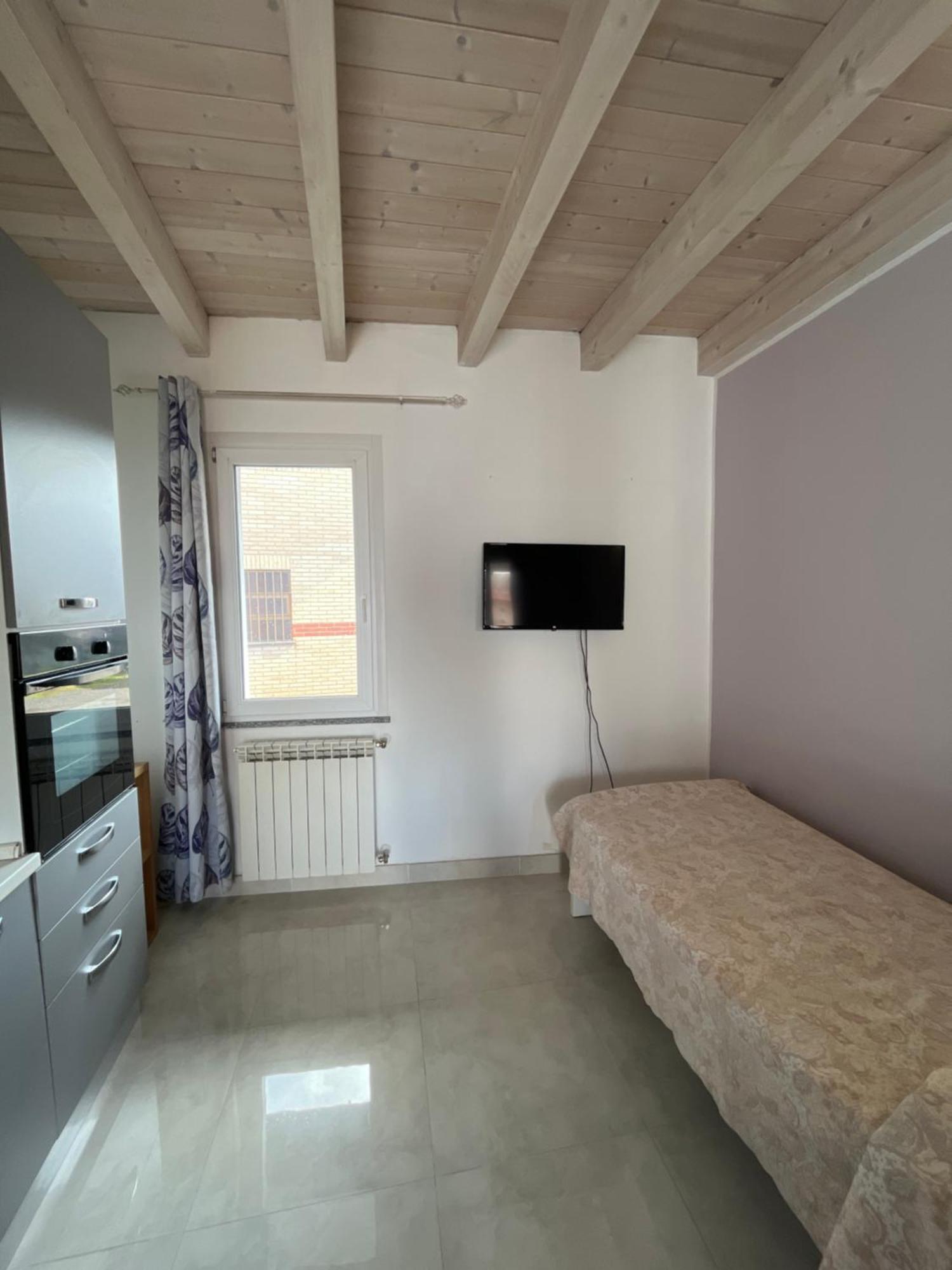 Appartamento Masha Como Mozzate Екстериор снимка